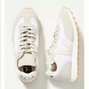 VEJA Rio Branco Bicolor Trainer Sneakers, 38 EU / 7 US